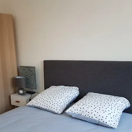 Les 3 Tours 2 Apartment