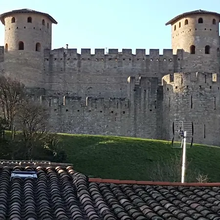 Les 3 Tours 2 * Carcasona